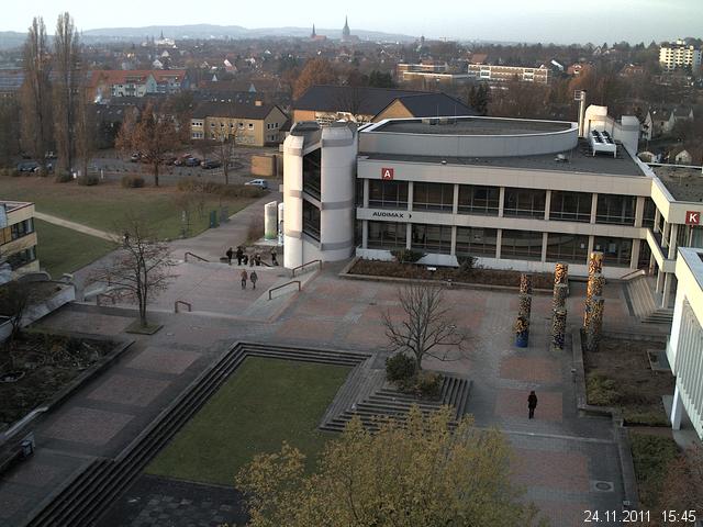 Foto der Webcam: Verwaltungsgeb&auml;ude, Innenhof mit Audimax, H&ouml;rsaal-Geb&auml;ude 1