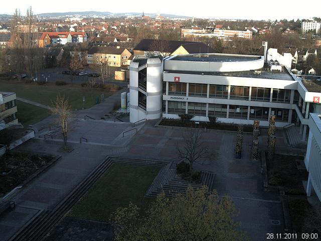 Foto der Webcam: Verwaltungsgeb&auml;ude, Innenhof mit Audimax, H&ouml;rsaal-Geb&auml;ude 1
