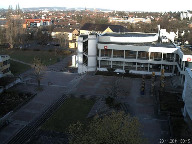 Foto der Webcam: Verwaltungsgeb&auml;ude, Innenhof mit Audimax, H&ouml;rsaal-Geb&auml;ude 1