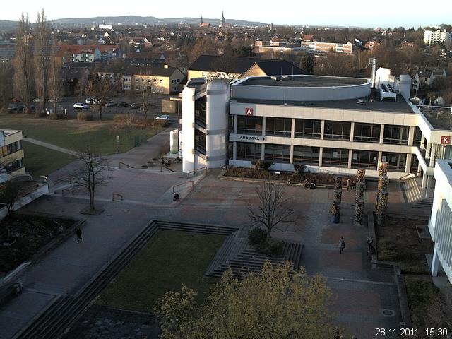 Foto der Webcam: Verwaltungsgeb&auml;ude, Innenhof mit Audimax, H&ouml;rsaal-Geb&auml;ude 1