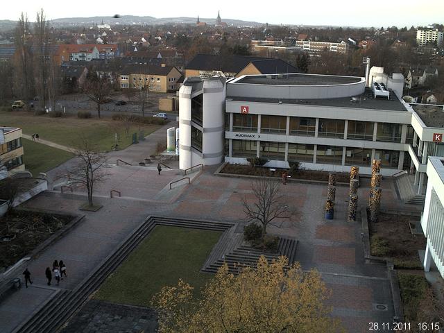 Foto der Webcam: Verwaltungsgeb&auml;ude, Innenhof mit Audimax, H&ouml;rsaal-Geb&auml;ude 1