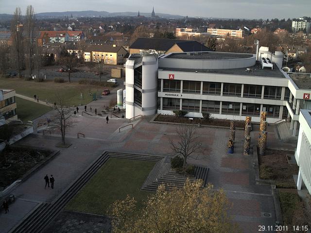 Foto der Webcam: Verwaltungsgeb&auml;ude, Innenhof mit Audimax, H&ouml;rsaal-Geb&auml;ude 1