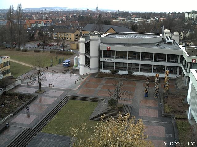Foto der Webcam: Verwaltungsgeb&auml;ude, Innenhof mit Audimax, H&ouml;rsaal-Geb&auml;ude 1