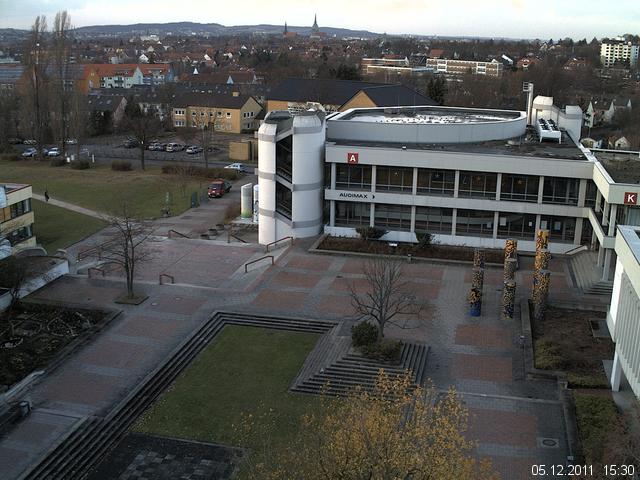 Foto der Webcam: Verwaltungsgeb&auml;ude, Innenhof mit Audimax, H&ouml;rsaal-Geb&auml;ude 1
