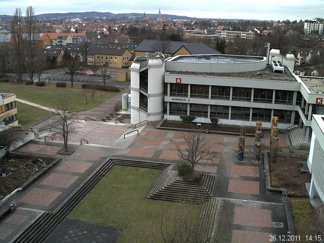 Foto der Webcam: Verwaltungsgeb&auml;ude, Innenhof mit Audimax, H&ouml;rsaal-Geb&auml;ude 1