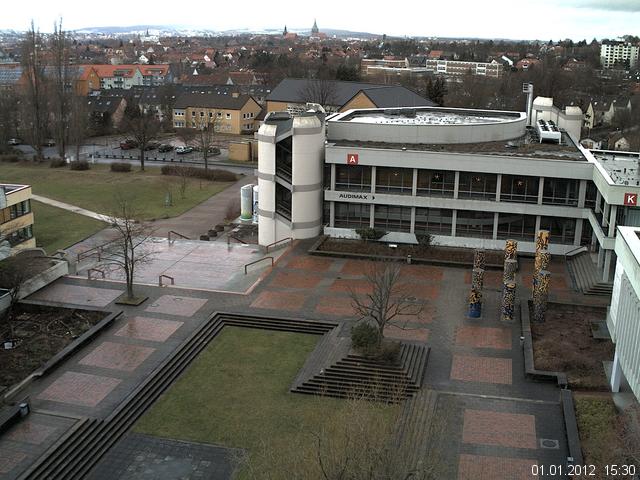 Foto der Webcam: Verwaltungsgeb&auml;ude, Innenhof mit Audimax, H&ouml;rsaal-Geb&auml;ude 1