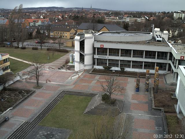 Foto der Webcam: Verwaltungsgeb&auml;ude, Innenhof mit Audimax, H&ouml;rsaal-Geb&auml;ude 1