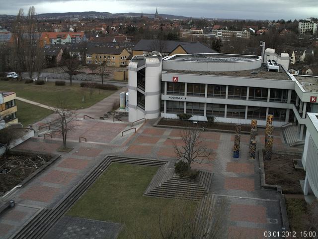 Foto der Webcam: Verwaltungsgeb&auml;ude, Innenhof mit Audimax, H&ouml;rsaal-Geb&auml;ude 1