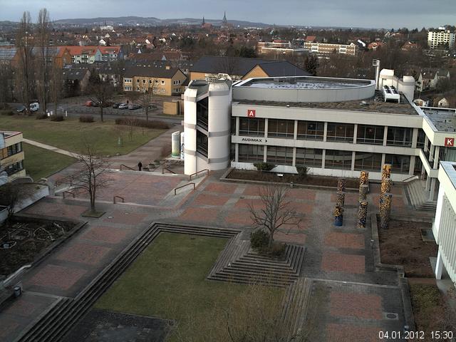 Foto der Webcam: Verwaltungsgeb&auml;ude, Innenhof mit Audimax, H&ouml;rsaal-Geb&auml;ude 1