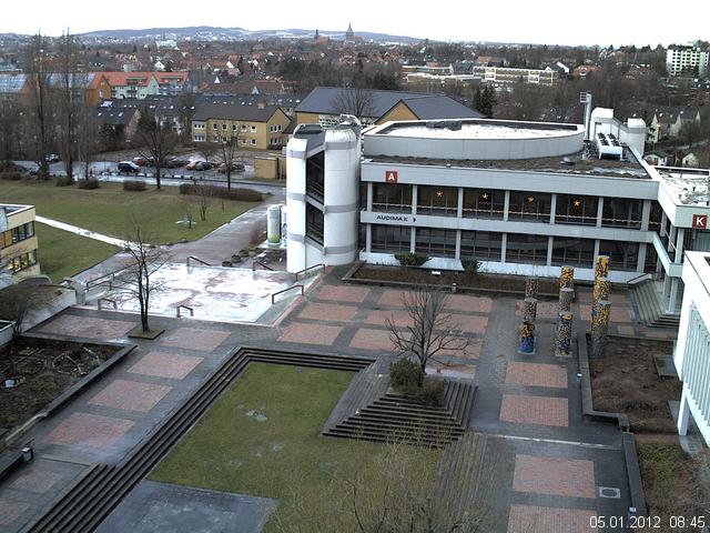 Foto der Webcam: Verwaltungsgeb&auml;ude, Innenhof mit Audimax, H&ouml;rsaal-Geb&auml;ude 1