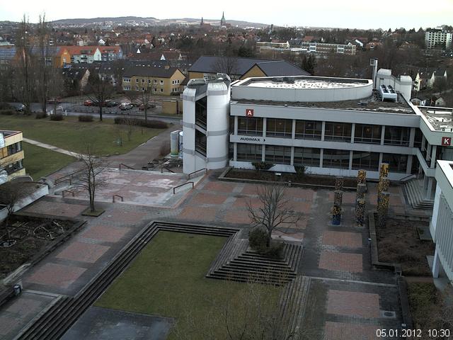 Foto der Webcam: Verwaltungsgeb&auml;ude, Innenhof mit Audimax, H&ouml;rsaal-Geb&auml;ude 1