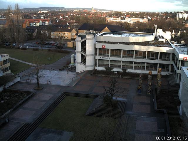 Foto der Webcam: Verwaltungsgeb&auml;ude, Innenhof mit Audimax, H&ouml;rsaal-Geb&auml;ude 1
