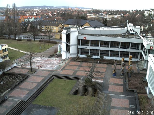 Foto der Webcam: Verwaltungsgeb&auml;ude, Innenhof mit Audimax, H&ouml;rsaal-Geb&auml;ude 1