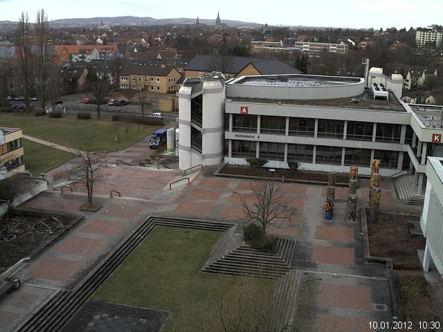 Foto der Webcam: Verwaltungsgeb&auml;ude, Innenhof mit Audimax, H&ouml;rsaal-Geb&auml;ude 1