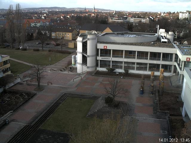 Foto der Webcam: Verwaltungsgeb&auml;ude, Innenhof mit Audimax, H&ouml;rsaal-Geb&auml;ude 1