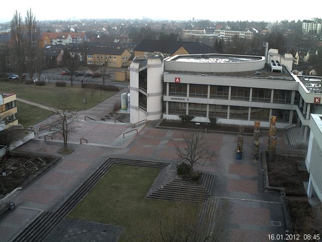 Foto der Webcam: Verwaltungsgeb&auml;ude, Innenhof mit Audimax, H&ouml;rsaal-Geb&auml;ude 1