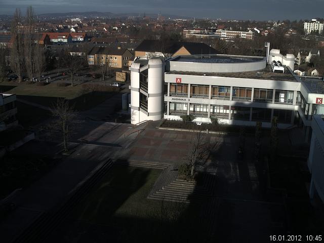 Foto der Webcam: Verwaltungsgeb&auml;ude, Innenhof mit Audimax, H&ouml;rsaal-Geb&auml;ude 1