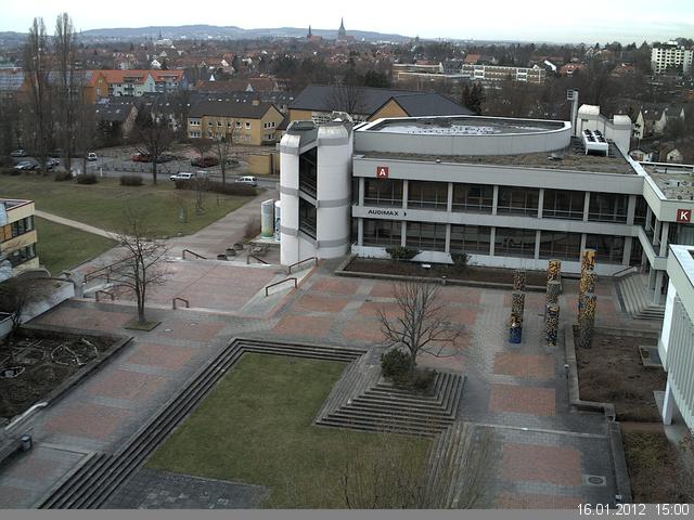 Foto der Webcam: Verwaltungsgeb&auml;ude, Innenhof mit Audimax, H&ouml;rsaal-Geb&auml;ude 1
