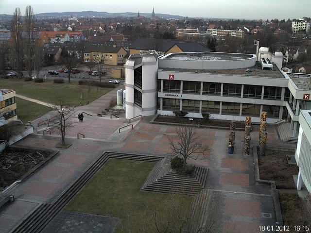 Foto der Webcam: Verwaltungsgeb&auml;ude, Innenhof mit Audimax, H&ouml;rsaal-Geb&auml;ude 1