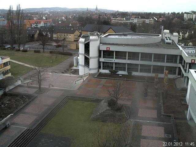 Foto der Webcam: Verwaltungsgeb&auml;ude, Innenhof mit Audimax, H&ouml;rsaal-Geb&auml;ude 1