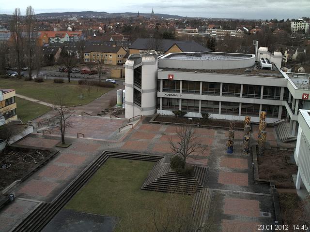 Foto der Webcam: Verwaltungsgeb&auml;ude, Innenhof mit Audimax, H&ouml;rsaal-Geb&auml;ude 1