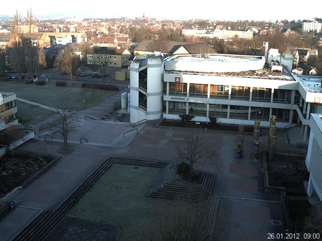 Foto der Webcam: Verwaltungsgeb&auml;ude, Innenhof mit Audimax, H&ouml;rsaal-Geb&auml;ude 1