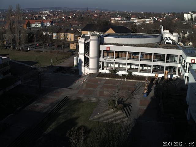 Foto der Webcam: Verwaltungsgeb&auml;ude, Innenhof mit Audimax, H&ouml;rsaal-Geb&auml;ude 1