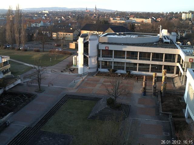 Foto der Webcam: Verwaltungsgeb&auml;ude, Innenhof mit Audimax, H&ouml;rsaal-Geb&auml;ude 1