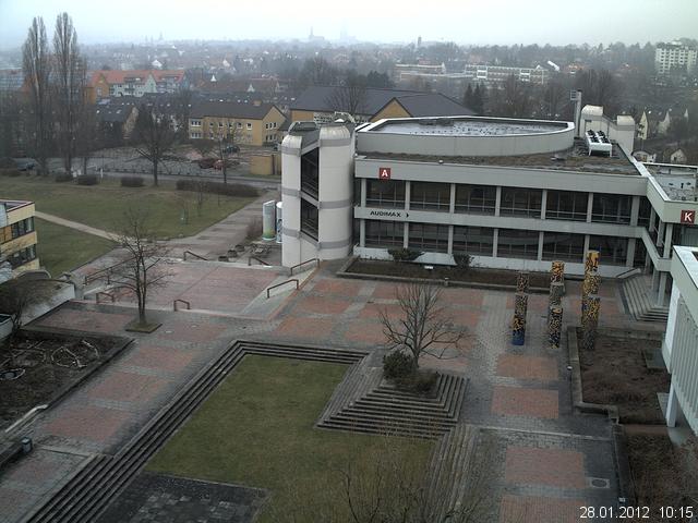 Foto der Webcam: Verwaltungsgeb&auml;ude, Innenhof mit Audimax, H&ouml;rsaal-Geb&auml;ude 1