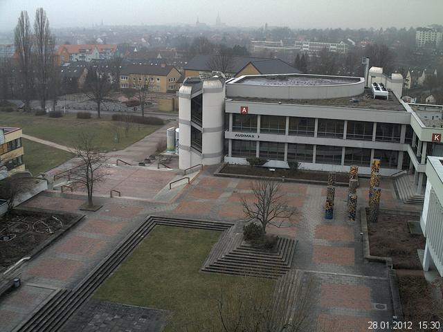 Foto der Webcam: Verwaltungsgeb&auml;ude, Innenhof mit Audimax, H&ouml;rsaal-Geb&auml;ude 1