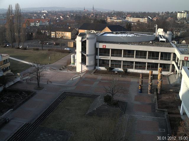 Foto der Webcam: Verwaltungsgeb&auml;ude, Innenhof mit Audimax, H&ouml;rsaal-Geb&auml;ude 1