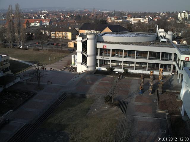 Foto der Webcam: Verwaltungsgeb&auml;ude, Innenhof mit Audimax, H&ouml;rsaal-Geb&auml;ude 1