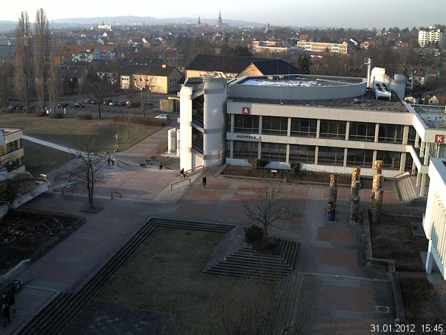 Foto der Webcam: Verwaltungsgeb&auml;ude, Innenhof mit Audimax, H&ouml;rsaal-Geb&auml;ude 1