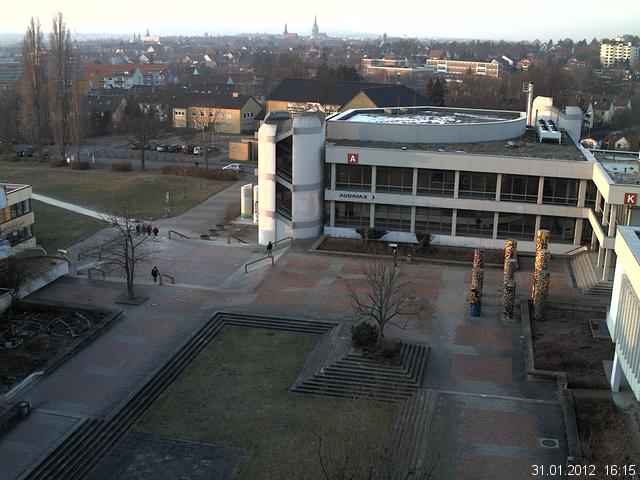 Foto der Webcam: Verwaltungsgeb&auml;ude, Innenhof mit Audimax, H&ouml;rsaal-Geb&auml;ude 1