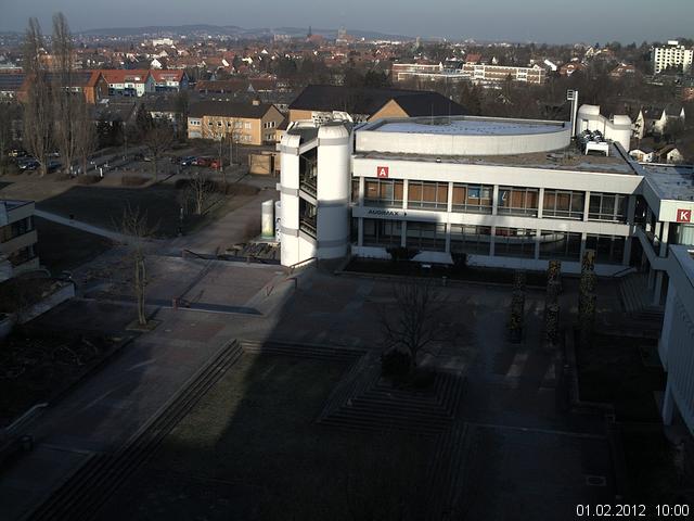 Foto der Webcam: Verwaltungsgeb&auml;ude, Innenhof mit Audimax, H&ouml;rsaal-Geb&auml;ude 1