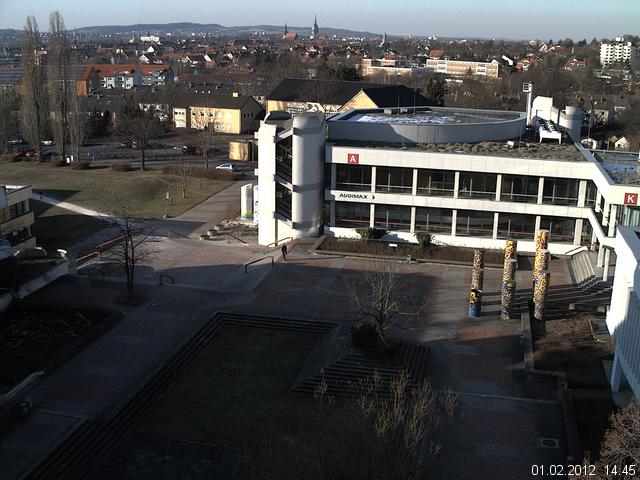 Foto der Webcam: Verwaltungsgeb&auml;ude, Innenhof mit Audimax, H&ouml;rsaal-Geb&auml;ude 1