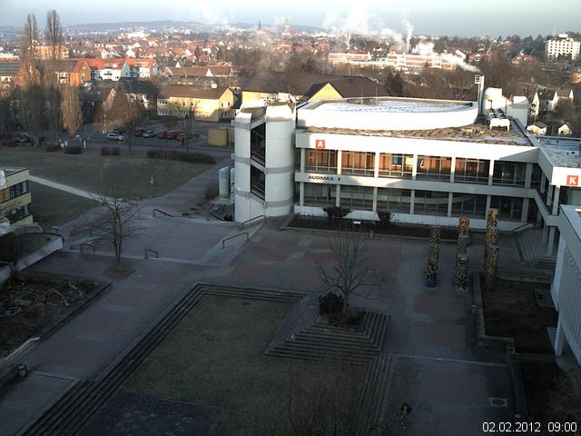 Foto der Webcam: Verwaltungsgeb&auml;ude, Innenhof mit Audimax, H&ouml;rsaal-Geb&auml;ude 1
