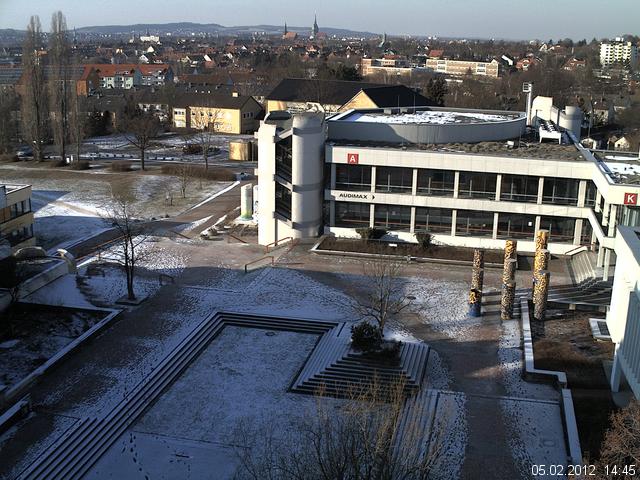 Foto der Webcam: Verwaltungsgeb&auml;ude, Innenhof mit Audimax, H&ouml;rsaal-Geb&auml;ude 1