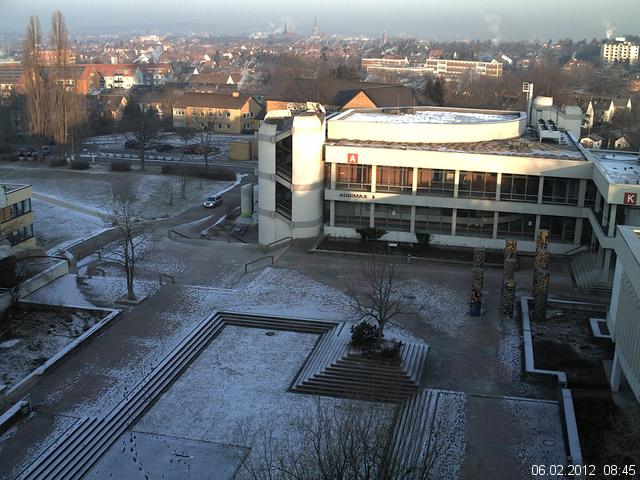 Foto der Webcam: Verwaltungsgeb&auml;ude, Innenhof mit Audimax, H&ouml;rsaal-Geb&auml;ude 1