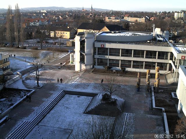 Foto der Webcam: Verwaltungsgeb&auml;ude, Innenhof mit Audimax, H&ouml;rsaal-Geb&auml;ude 1