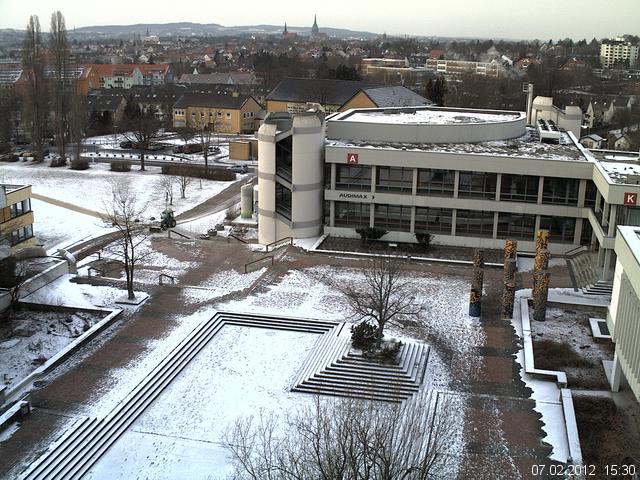 Foto der Webcam: Verwaltungsgeb&auml;ude, Innenhof mit Audimax, H&ouml;rsaal-Geb&auml;ude 1
