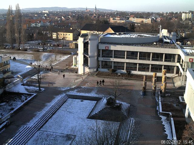 Foto der Webcam: Verwaltungsgeb&auml;ude, Innenhof mit Audimax, H&ouml;rsaal-Geb&auml;ude 1
