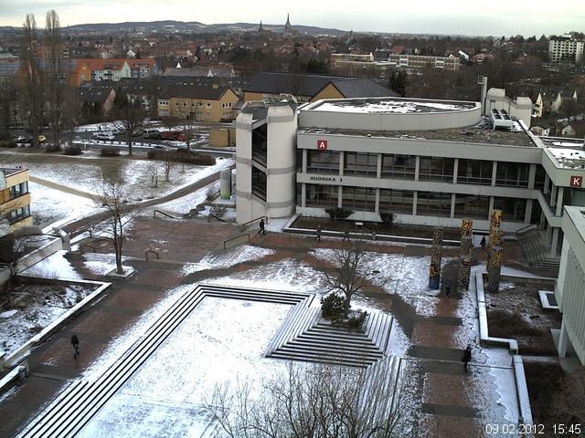 Foto der Webcam: Verwaltungsgeb&auml;ude, Innenhof mit Audimax, H&ouml;rsaal-Geb&auml;ude 1
