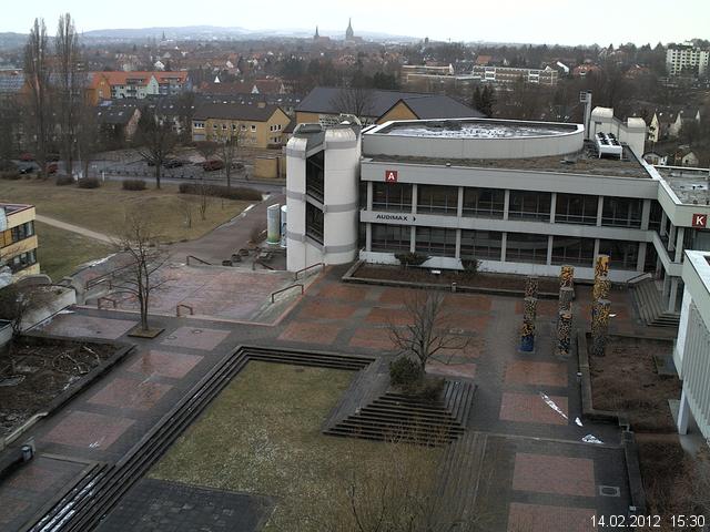 Foto der Webcam: Verwaltungsgeb&auml;ude, Innenhof mit Audimax, H&ouml;rsaal-Geb&auml;ude 1