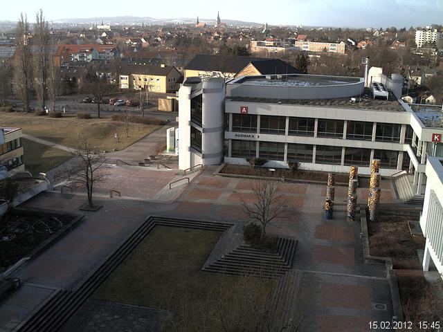 Foto der Webcam: Verwaltungsgeb&auml;ude, Innenhof mit Audimax, H&ouml;rsaal-Geb&auml;ude 1