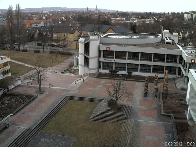 Foto der Webcam: Verwaltungsgeb&auml;ude, Innenhof mit Audimax, H&ouml;rsaal-Geb&auml;ude 1