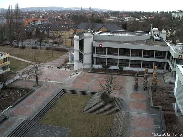Foto der Webcam: Verwaltungsgeb&auml;ude, Innenhof mit Audimax, H&ouml;rsaal-Geb&auml;ude 1