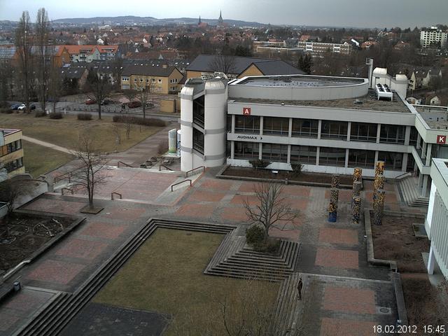 Foto der Webcam: Verwaltungsgeb&auml;ude, Innenhof mit Audimax, H&ouml;rsaal-Geb&auml;ude 1
