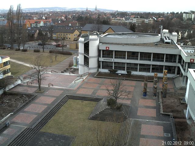 Foto der Webcam: Verwaltungsgeb&auml;ude, Innenhof mit Audimax, H&ouml;rsaal-Geb&auml;ude 1