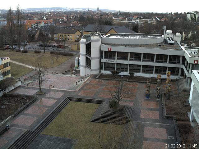 Foto der Webcam: Verwaltungsgeb&auml;ude, Innenhof mit Audimax, H&ouml;rsaal-Geb&auml;ude 1